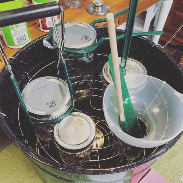 Newly Updated! - Master the Art of Preserving Your Harvest: Pickling, Canning, Freezing & Drying Techniques