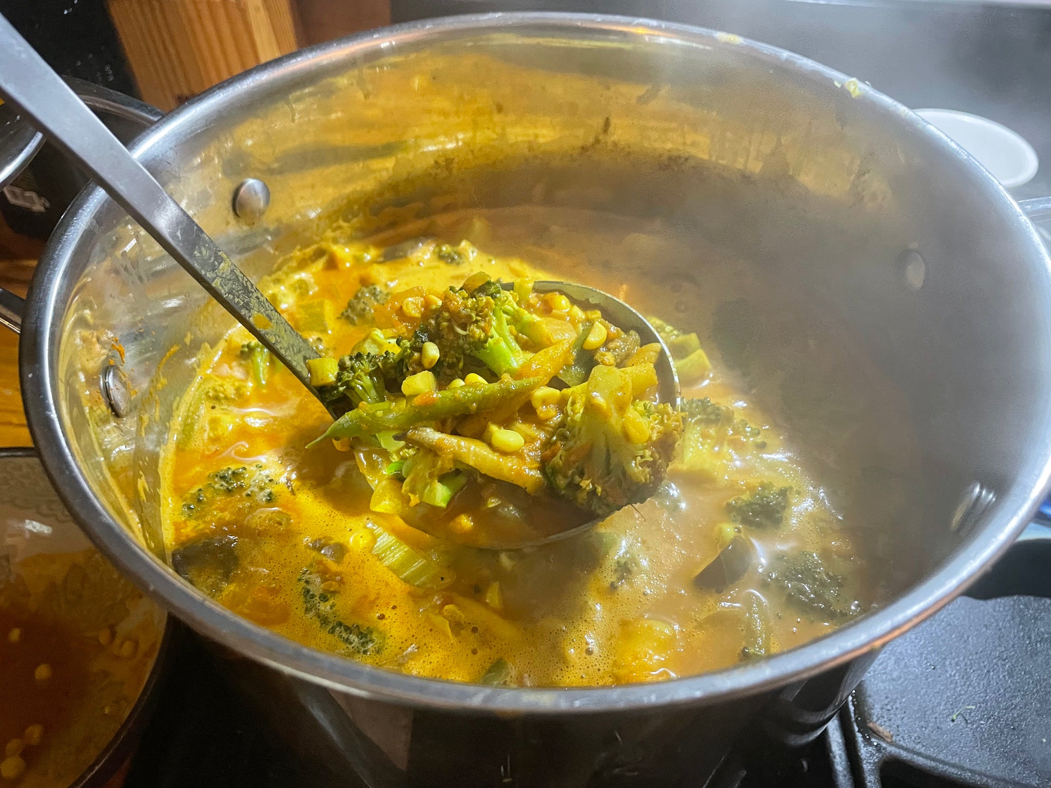 NEW! - Beat the Grocery Bill: Cooking Sales, Scraps, and Bones into Healthy Broths and Soups